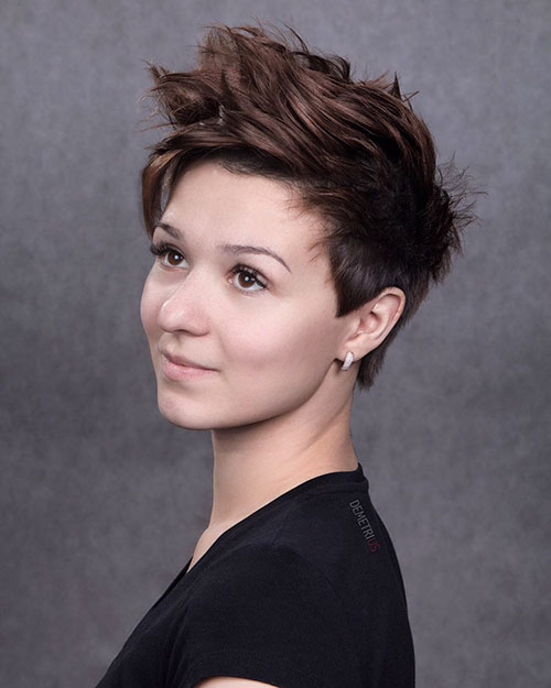 Cool Hairstyles For Girls With Short Hair