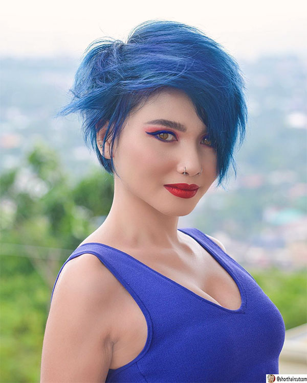 blue hair female
