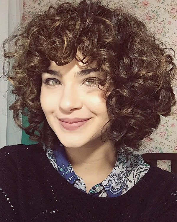 curly hair women's cut