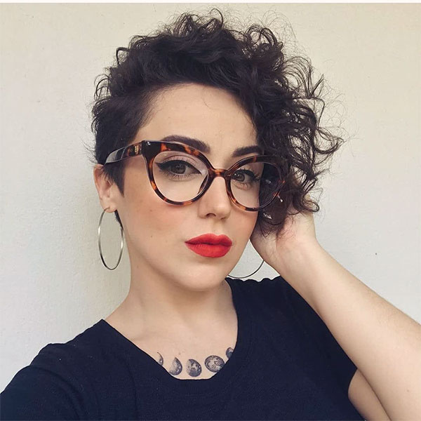 hairstyles on short curly hair