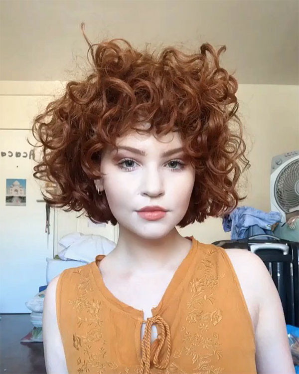 nice hair styles for curly hair