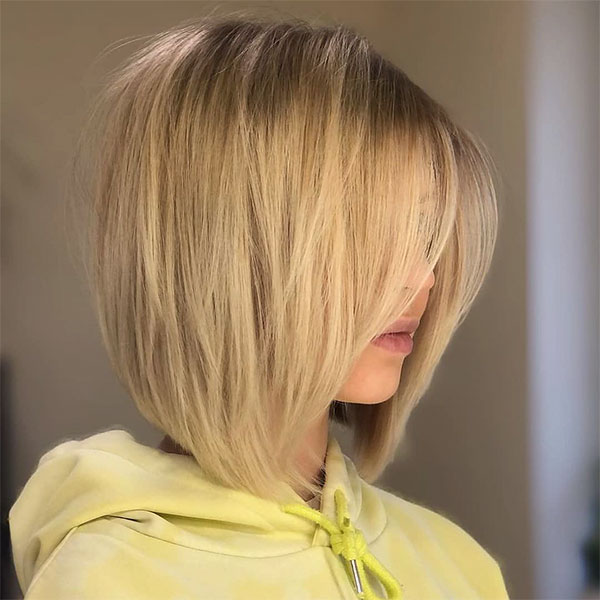 short haircuts for women with straight hair