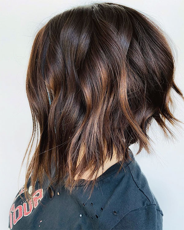 the best haircut for wavy hair